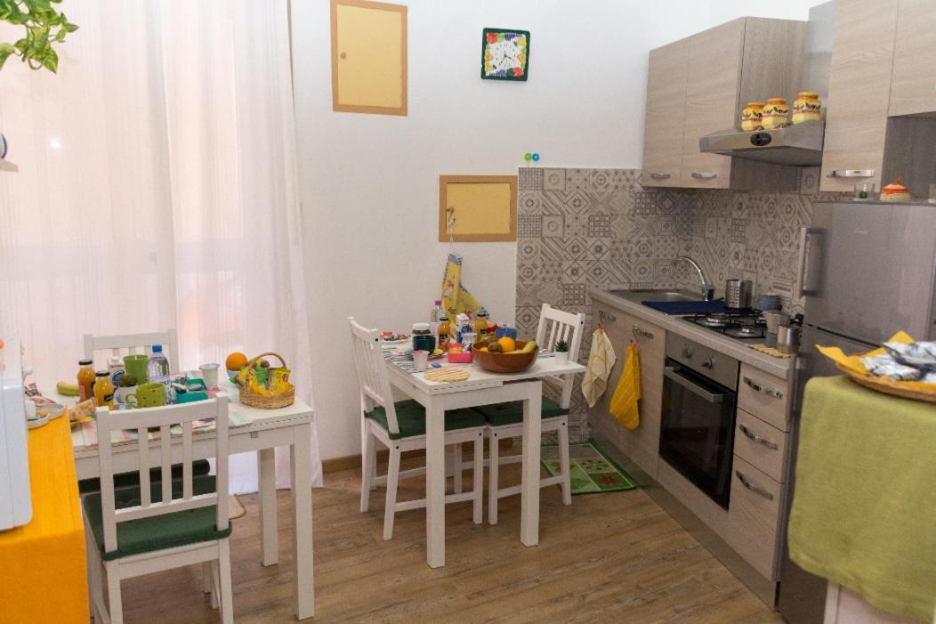 La Casa Dei Nonni Apartment Livorno Bagian luar foto
