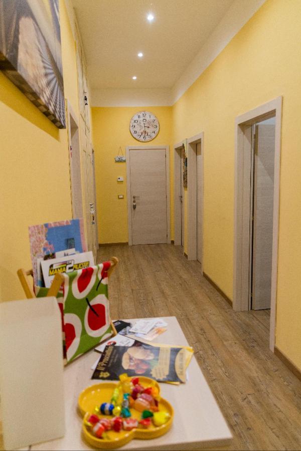 La Casa Dei Nonni Apartment Livorno Bagian luar foto