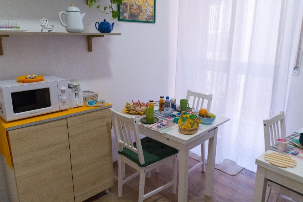 La Casa Dei Nonni Apartment Livorno Bagian luar foto