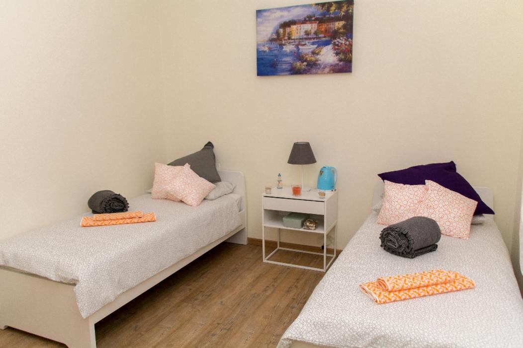 La Casa Dei Nonni Apartment Livorno Bagian luar foto