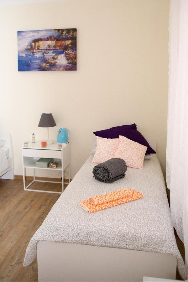 La Casa Dei Nonni Apartment Livorno Bagian luar foto