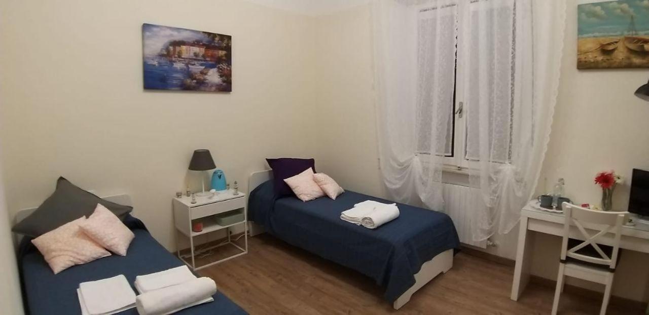 La Casa Dei Nonni Apartment Livorno Bagian luar foto